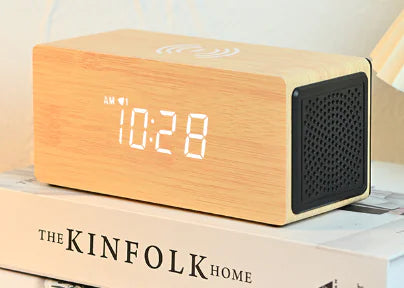 Altavoz Bluetooth 15W con reloj LED y carga rápida inalámbrica
